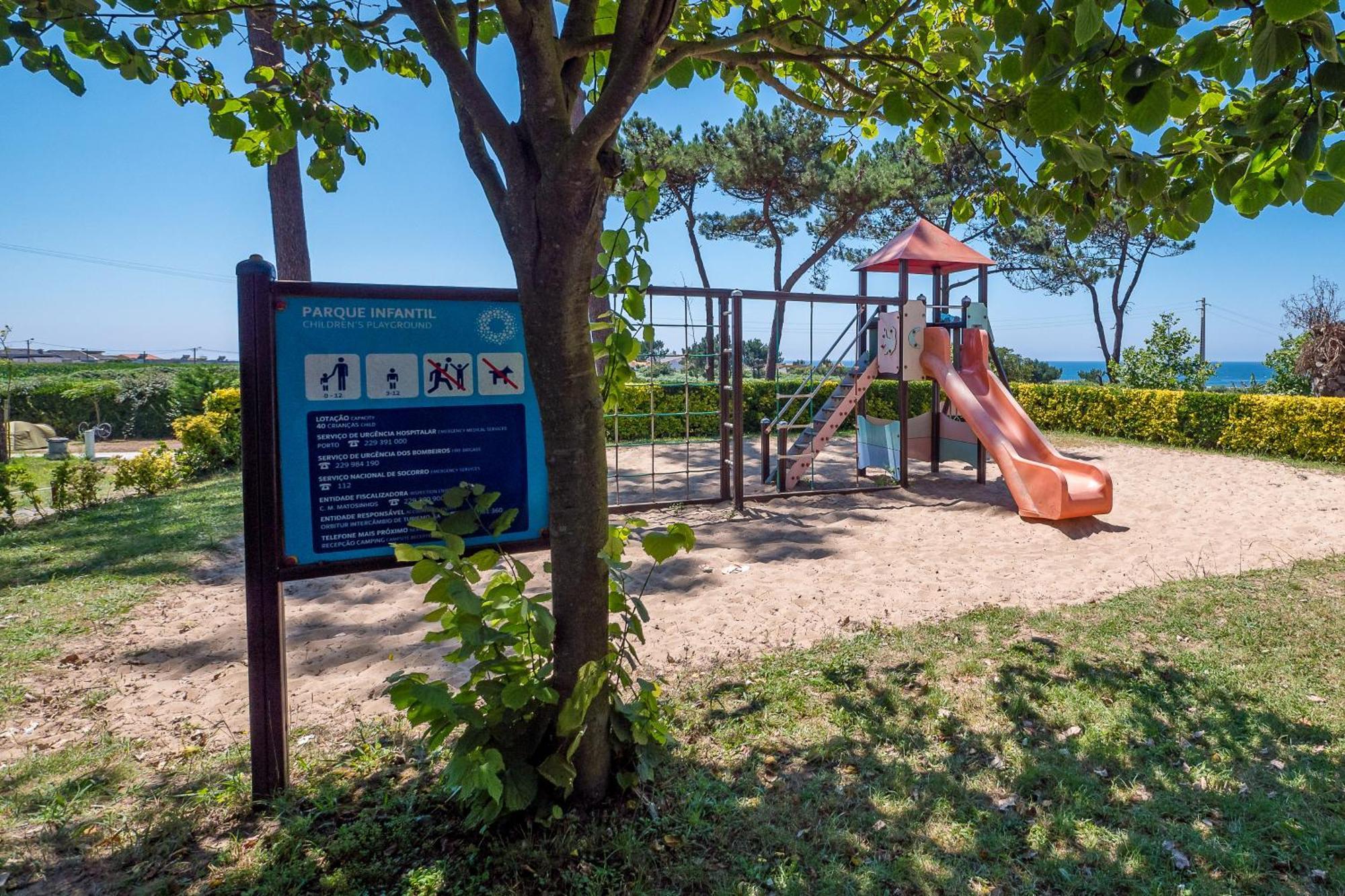 Parque De Campismo Orbitur Angeiras Hotel Bagian luar foto