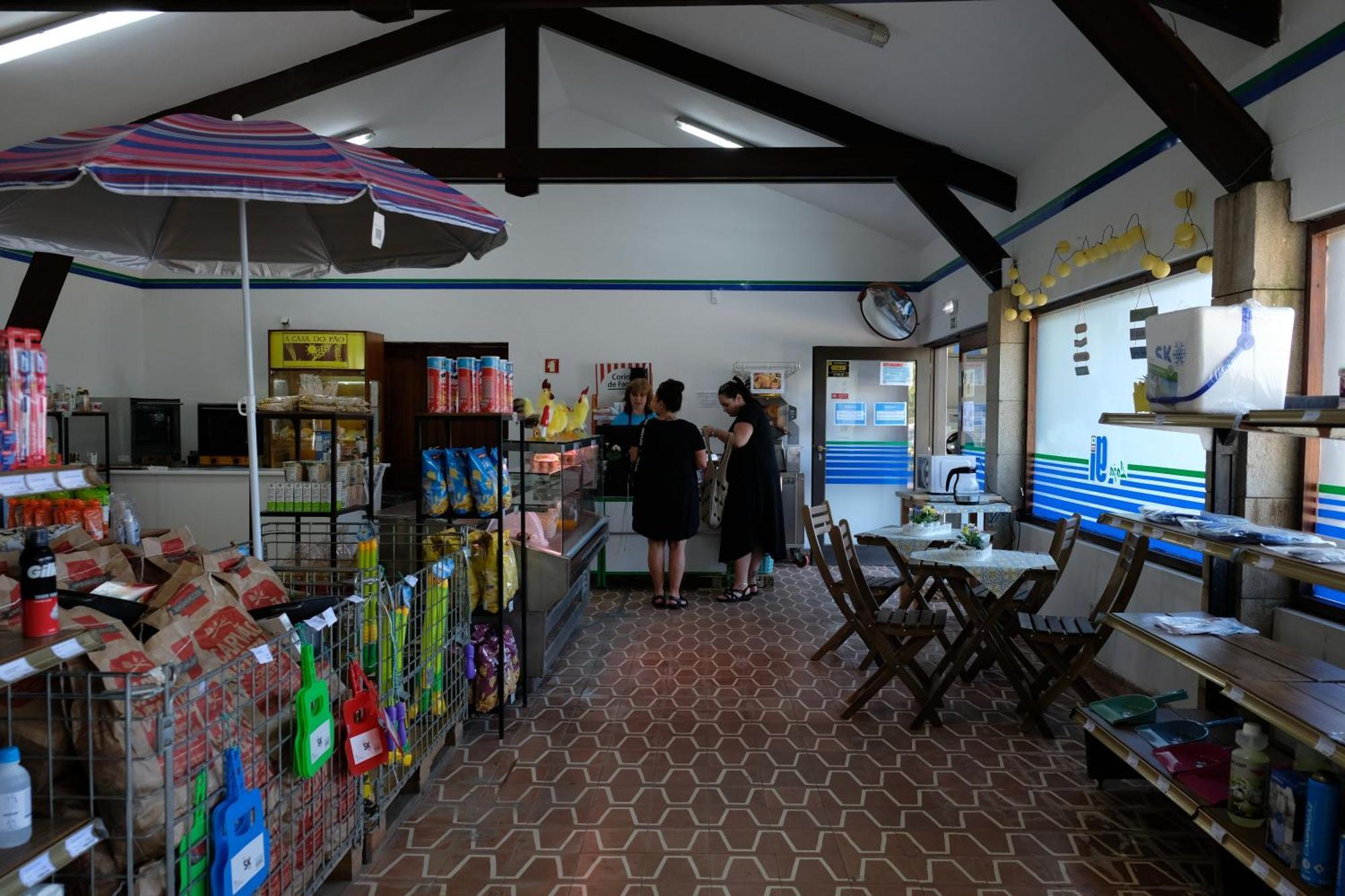 Parque De Campismo Orbitur Angeiras Hotel Bagian luar foto