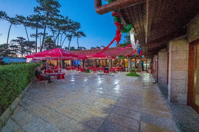 Parque De Campismo Orbitur Angeiras Hotel Bagian luar foto