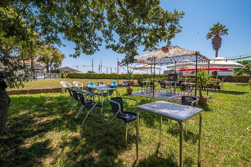 Parque De Campismo Orbitur Angeiras Hotel Bagian luar foto